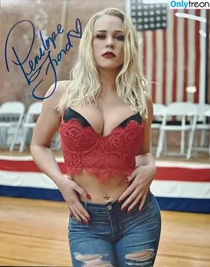 Penelope Ford / the_penelopeford nude photo #0187