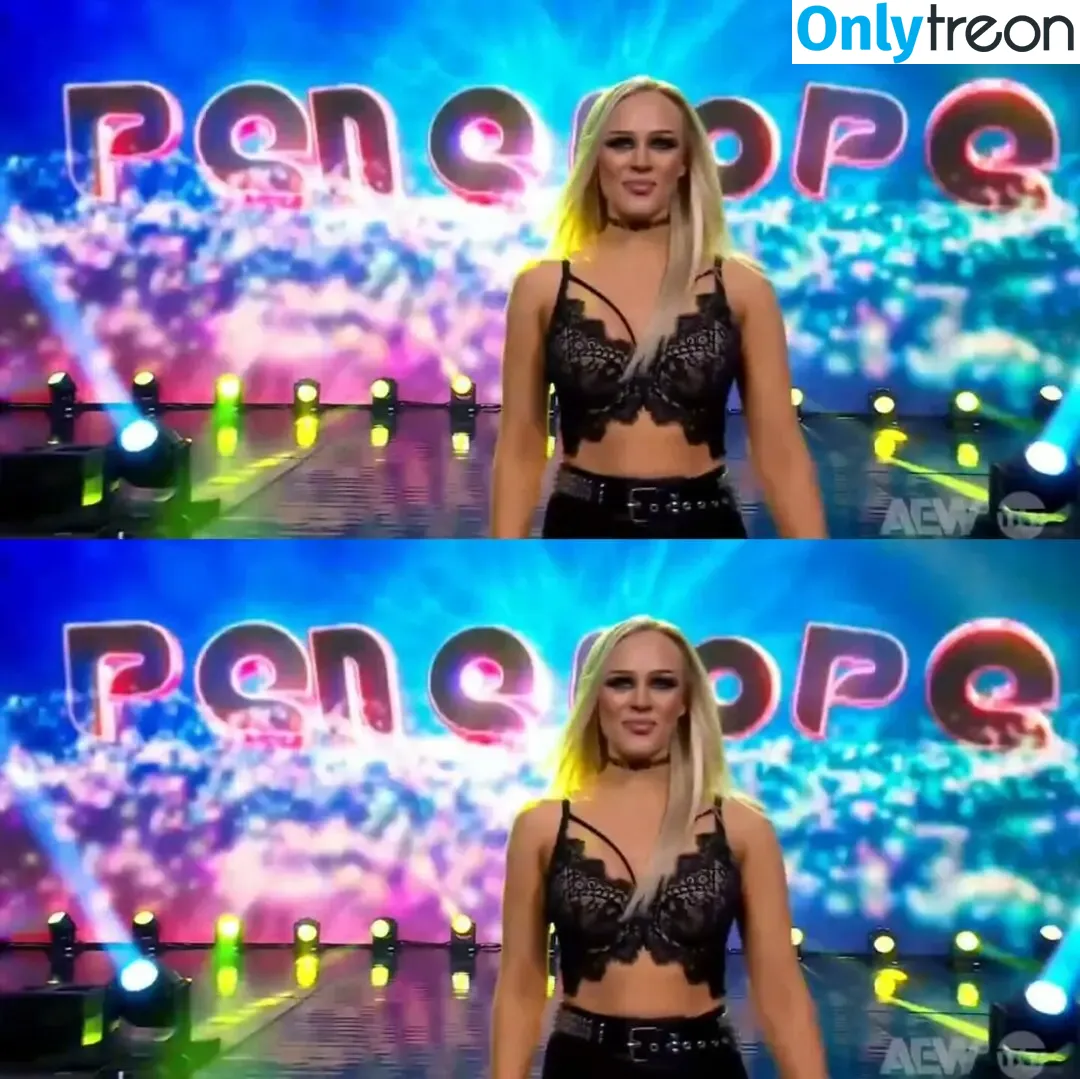 Penelope Ford nude photo #0203 (the_penelopeford)