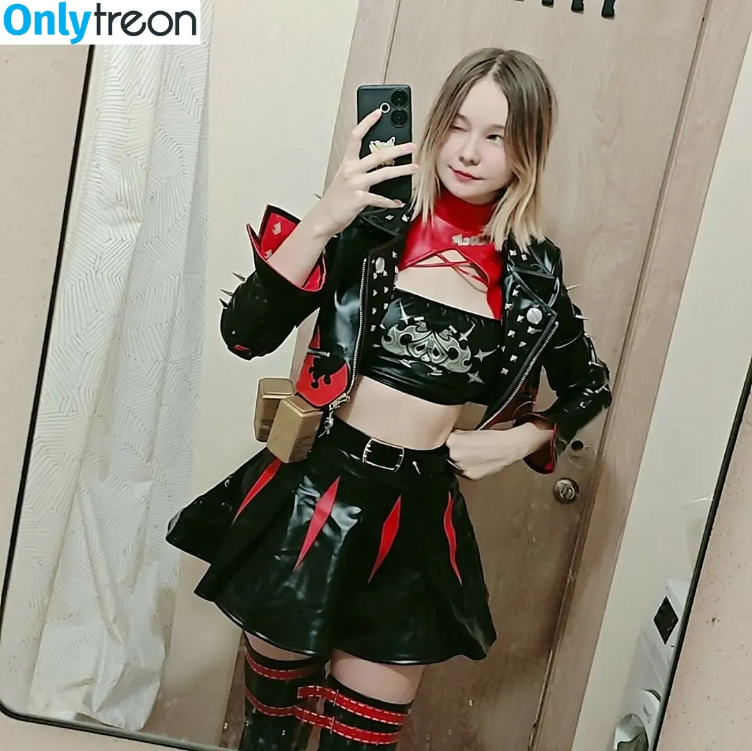 Penkarui nude photo #0358 (sukoshicosplay)