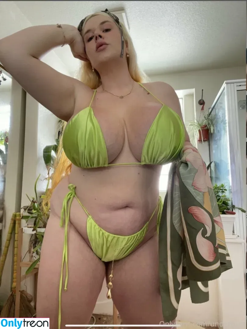 Penny Brown nude photo #0199 (Penny_Underbust / underbust)