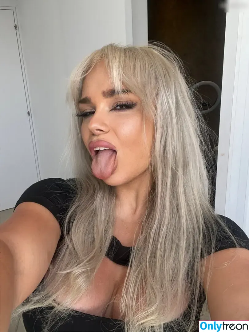 PennyPrincess nude photo #0034 (PennyPrincess)