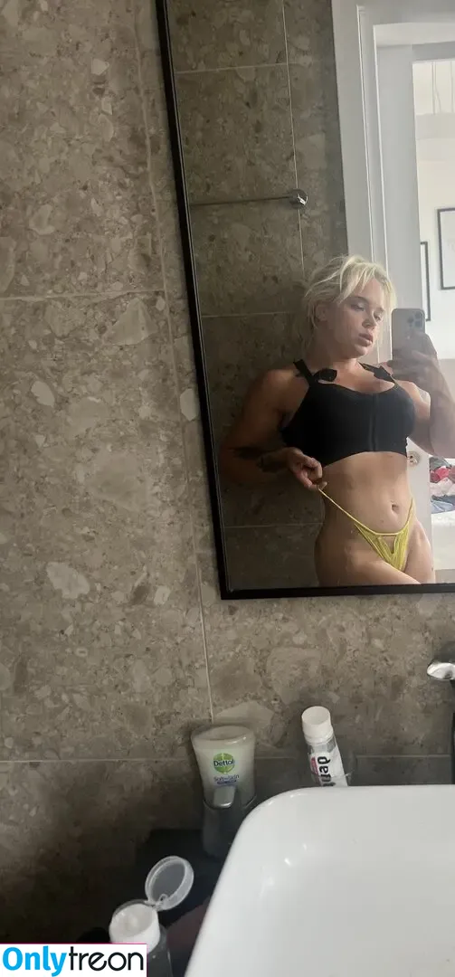 PennyPrincess nude photo #0036 (PennyPrincess)