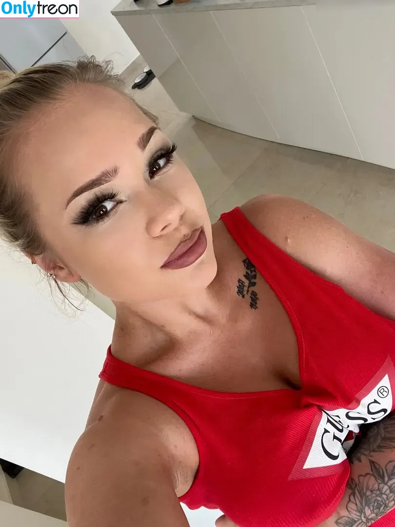 PennyPrincess nude photo #0037 (PennyPrincess)