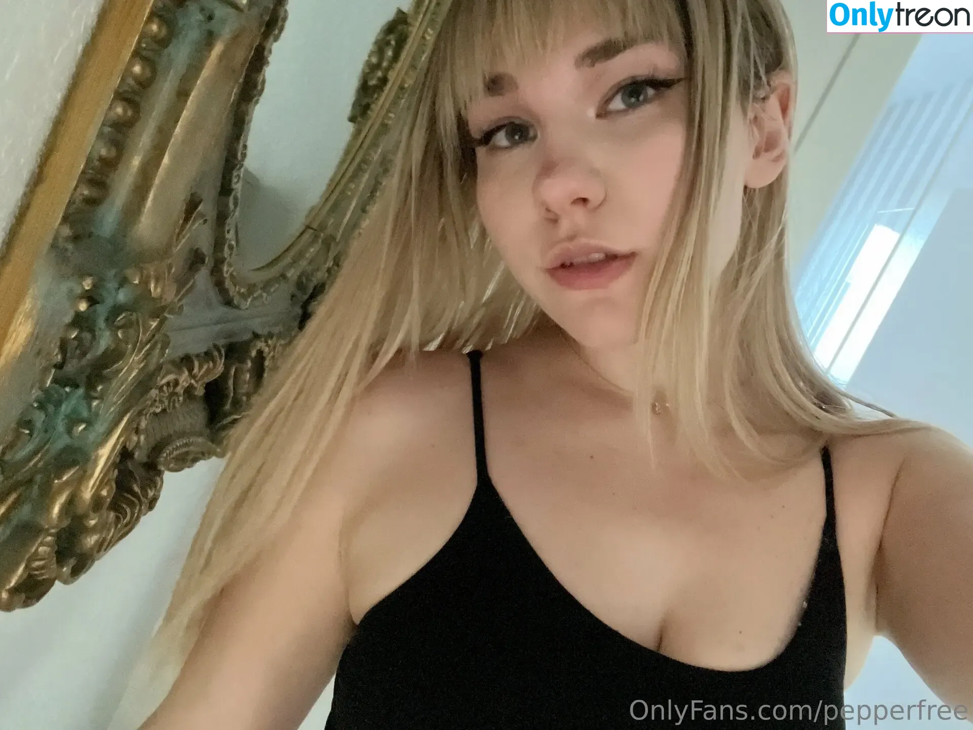pepperfree nude photo #0219 (pepperfry_official)