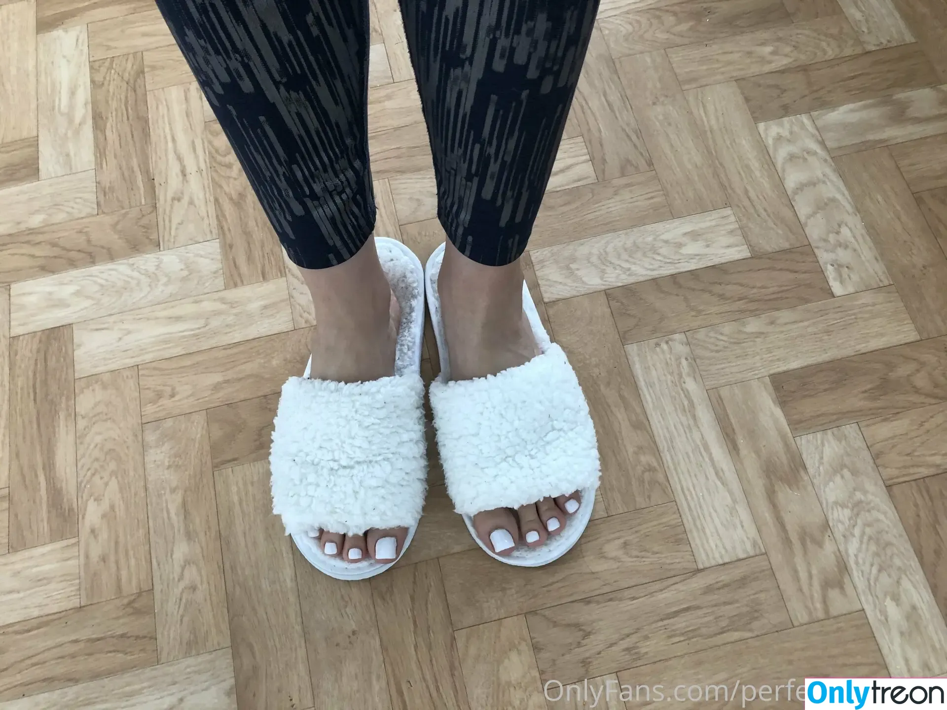 perfectteenfeet nude photo #0012 (perfectteenfeet)