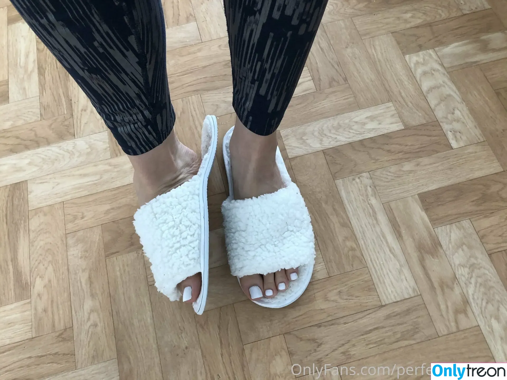 perfectteenfeet nude photo #0013 (perfectteenfeet)
