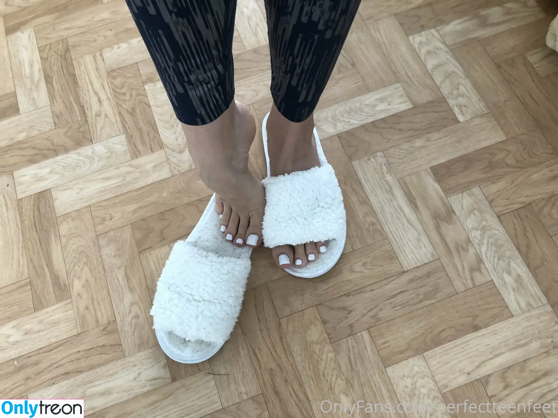 perfectteenfeet nude photo #0015 (perfectteenfeet)