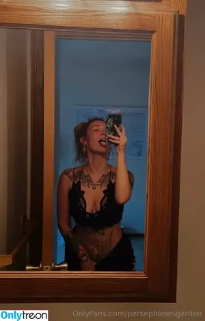 persephonesgarden / Princessmaggss nude photo #0016