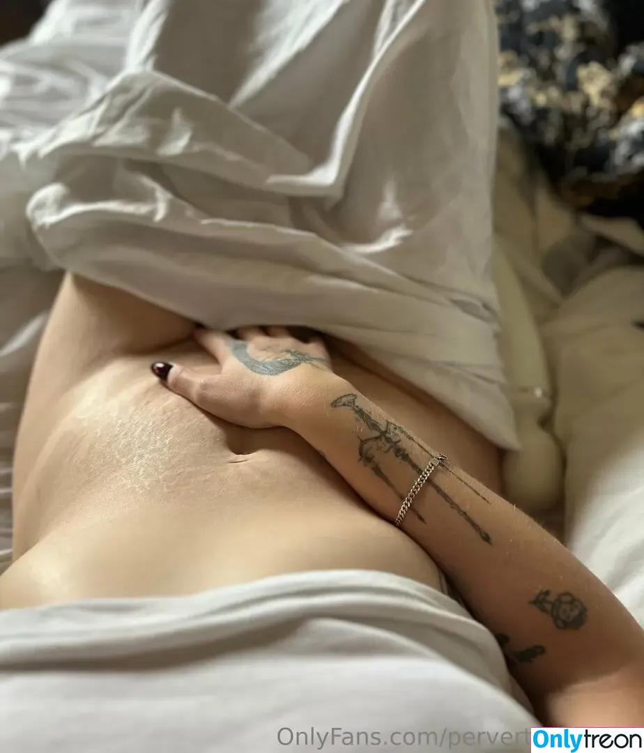 perverted_chaos nude photo #0008 (pervertedchaos_)