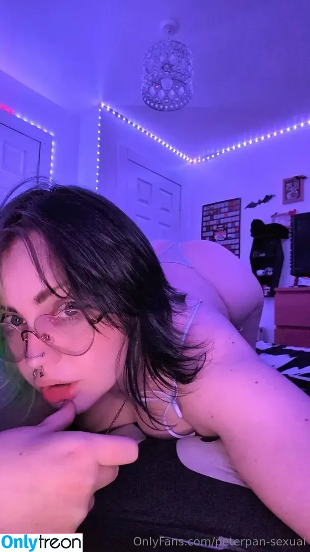 peterpan-sexual nude photo #0021 (peterpansexual444)