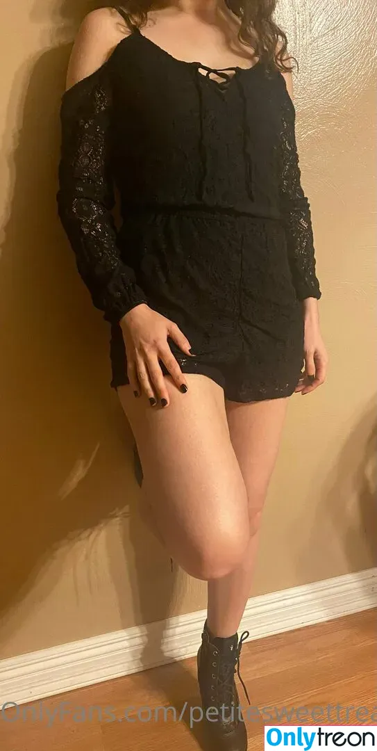 petitesweettreatx nude photo #0081 (Petitsweettreat / Sweet | PetiteSweetTreat / gypsea_heart)