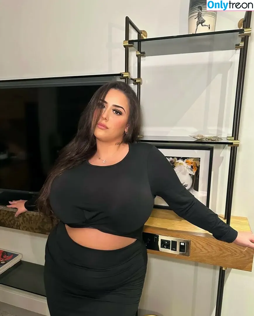 Pettiana | Cypriotmami nude photo #0193 (Busty Turkish / cypriotmami)