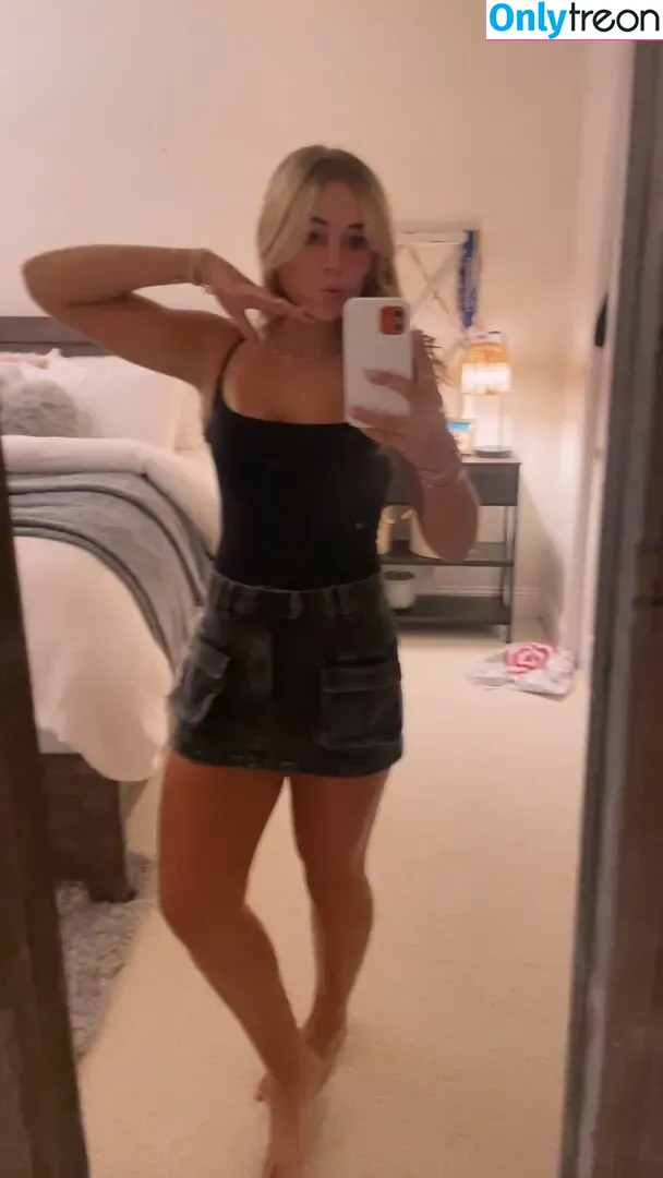 Peyton Chamberlain nude photo #0031 (p3yton26 / peyton_chamberlain_)