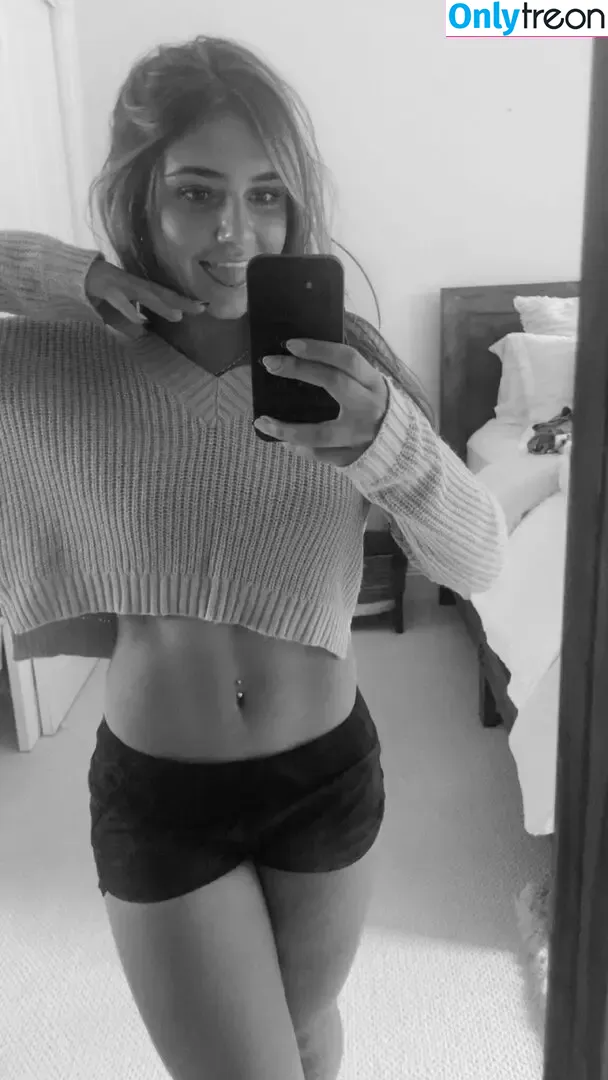 Peyton Chamberlain nude photo #0038 (p3yton26 / peyton_chamberlain_)