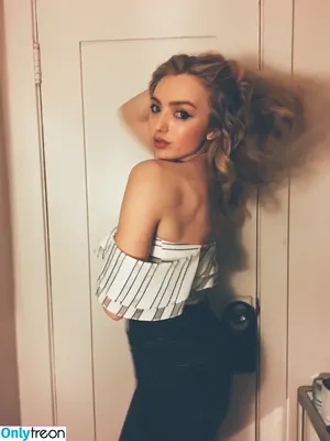 Peyton List / PeytonList / dammitpayton nude photo #0130
