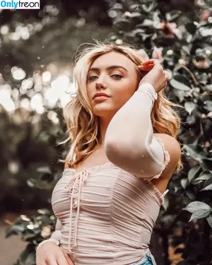 Peyton List / PeytonList / dammitpayton nude photo #0143