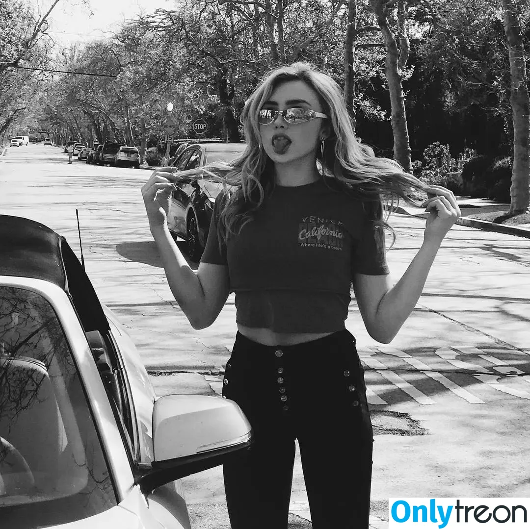 Peyton List nude photo #0133 (PeytonList / dammitpayton)