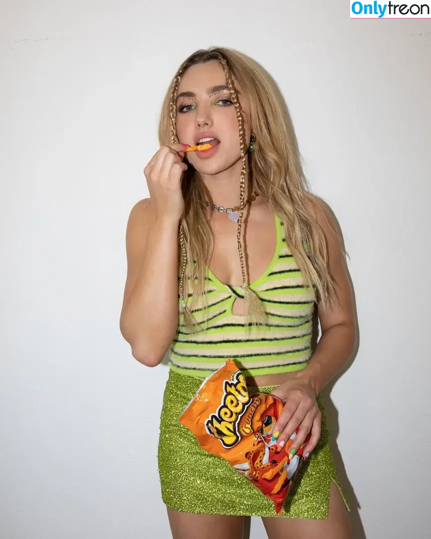 Peyton List nude photo #0181 (PeytonList / dammitpayton)