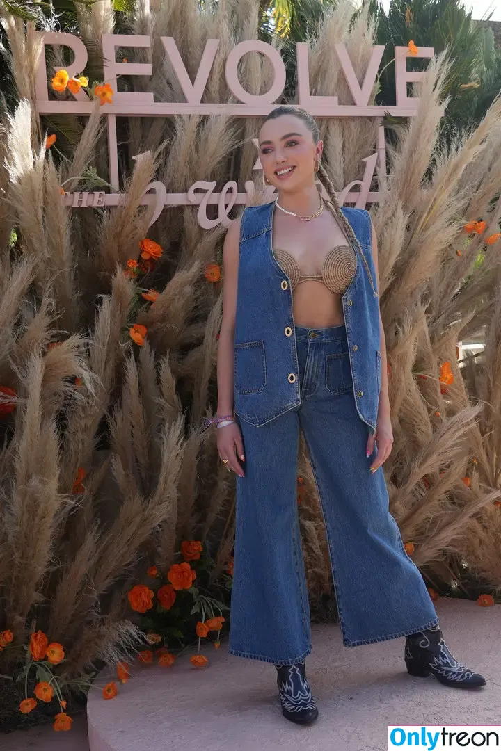 Peyton List nude photo #0222 (PeytonList / dammitpayton)