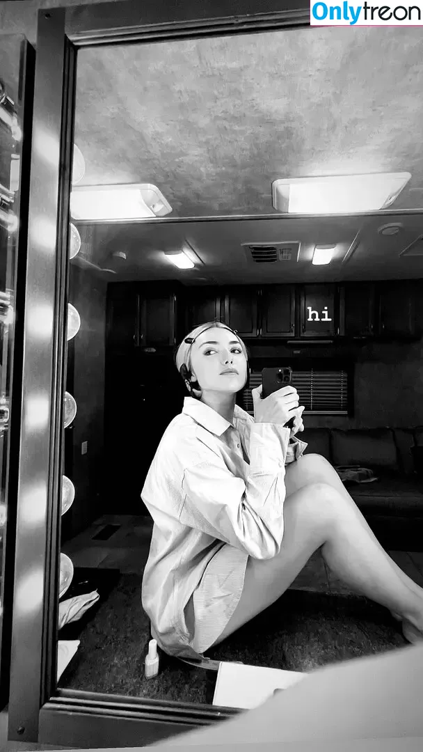 Peyton List nude photo #0260 (PeytonList / dammitpayton)