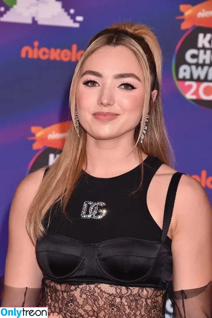 Peyton List nude photo #0328 (PeytonList / dammitpayton)