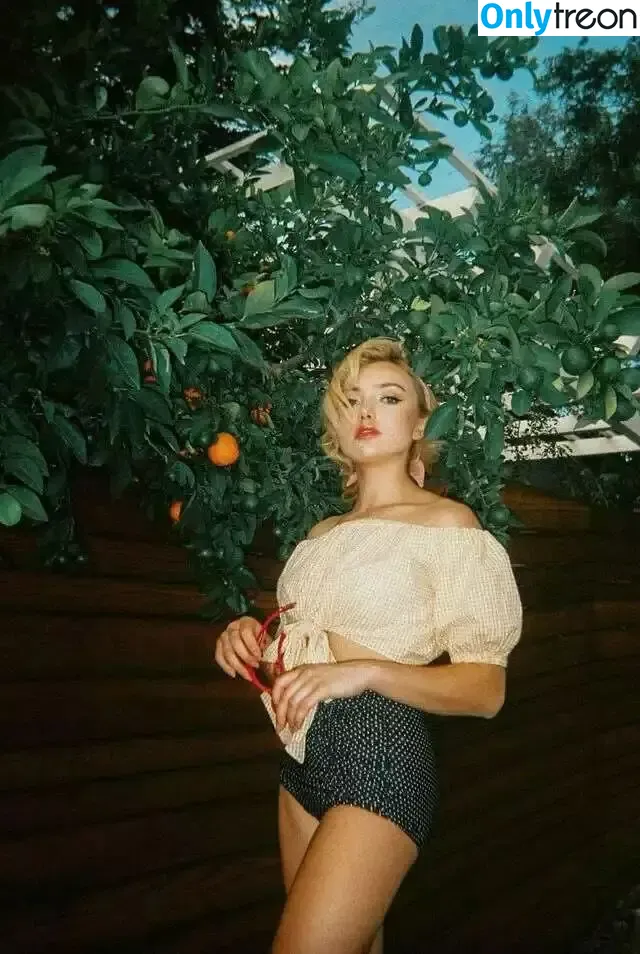 Peyton List nude photo #0474 (PeytonList / dammitpayton)