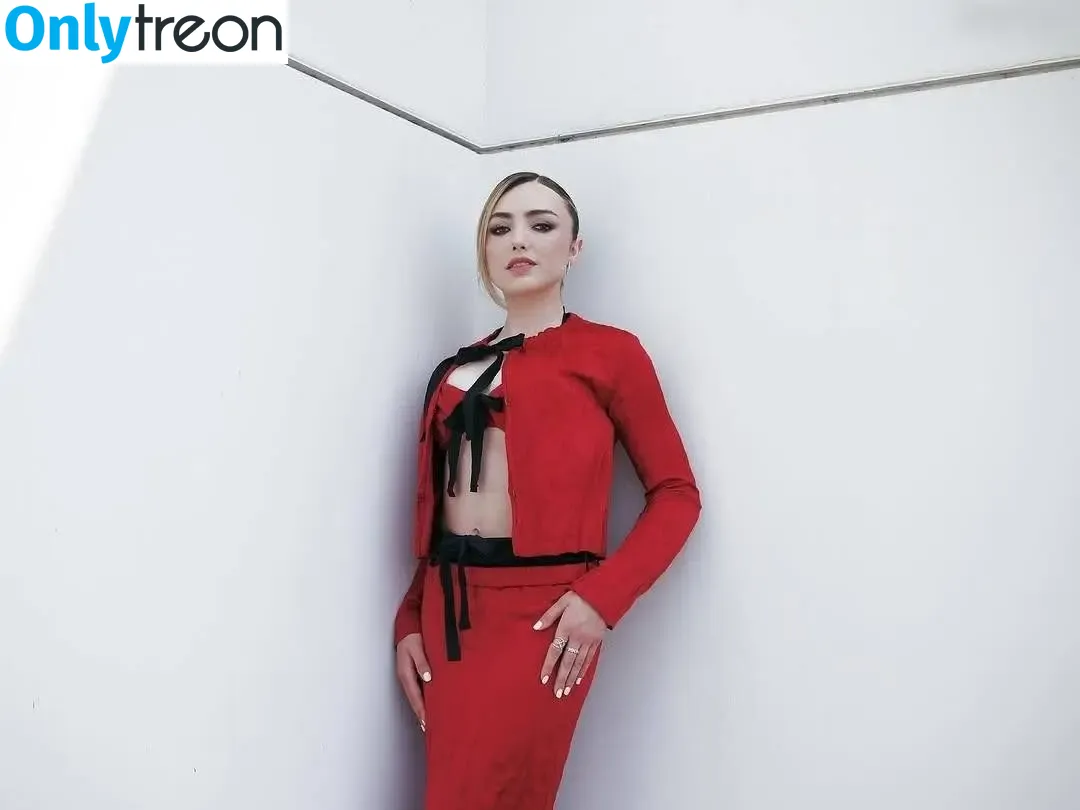 Peyton List nude photo #1225 (PeytonList / dammitpayton)
