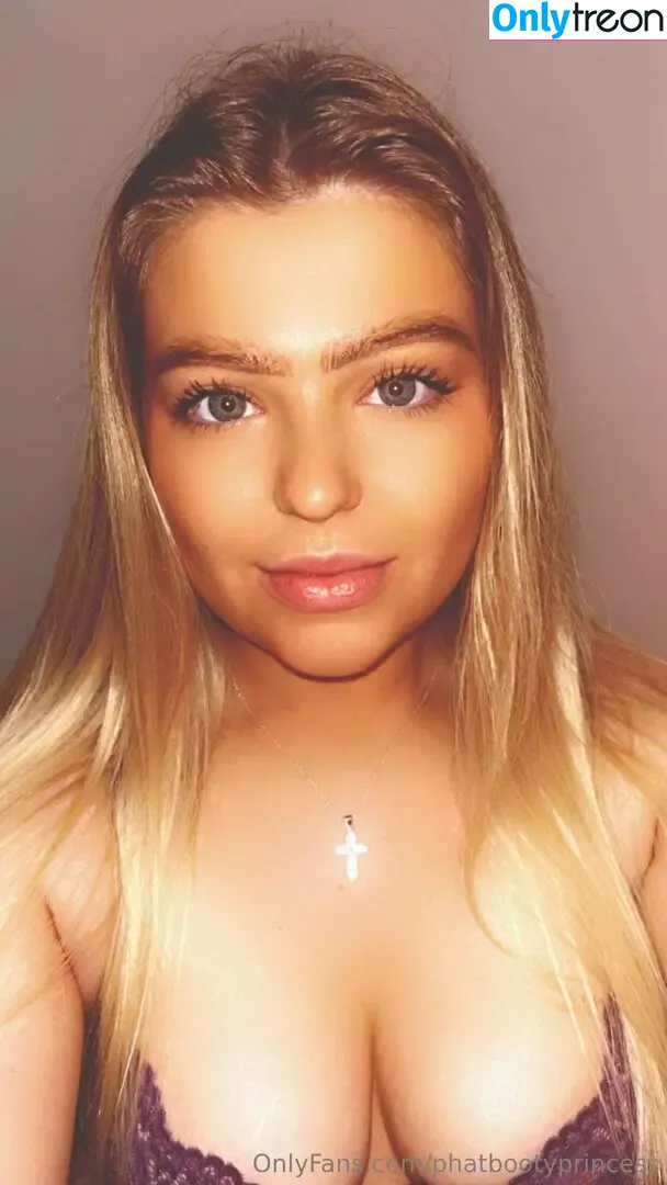 phatbootyprincess nude photo #0003 (phatbootyprincess)