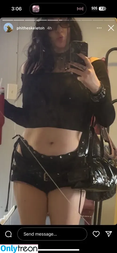 Phia The Skelton nude photo #0019 (FearValentine)
