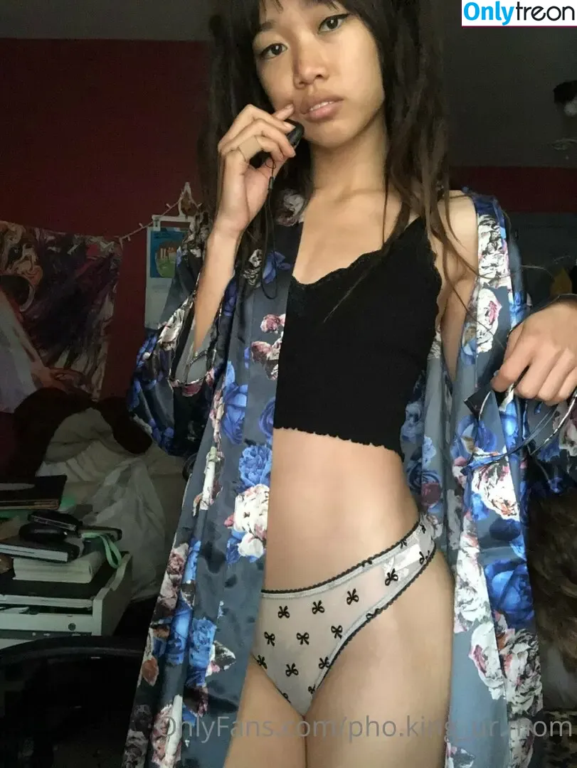 Pho.king_ur.mom nude photo #0034 (MadieMoo / pho.king__ur.mom / phokink_urmom)