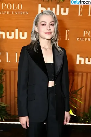 Phoebe Bridgers / phoebebridgers nude photo #0016