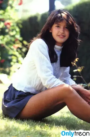 Phoebe Cates / PhoebeBCates / phoebecateskline nude photo #0115
