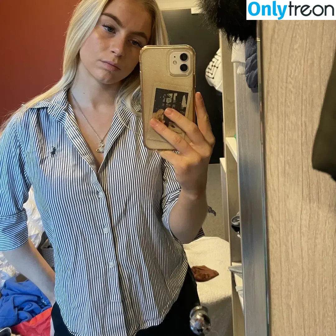 Phoebe Whitehouse nude photo #0008 (phoebe.whitehouse)