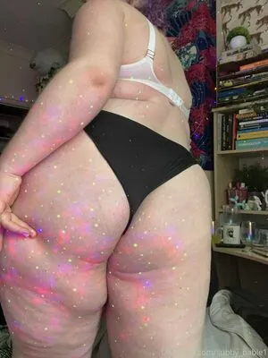 phoebetheunistudent / unironicfeminism nude photo #0017