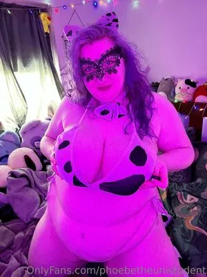 phoebetheunistudent / unironicfeminism nude photo #0127