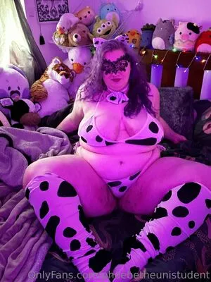 phoebetheunistudent / unironicfeminism nude photo #0129