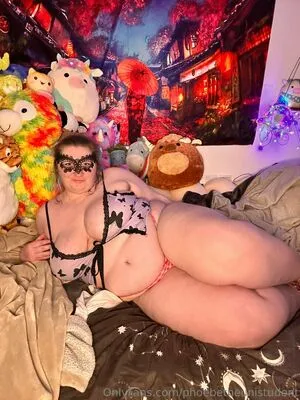 phoebetheunistudent / unironicfeminism nude photo #0256