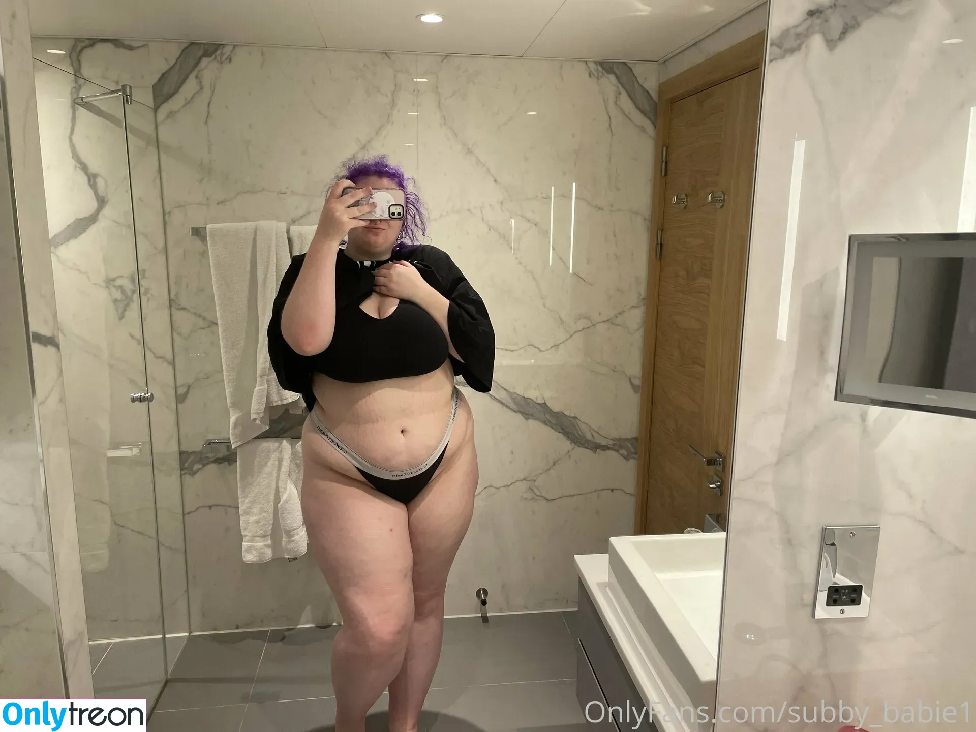 phoebetheunistudent nude photo #0057 (unironicfeminism)
