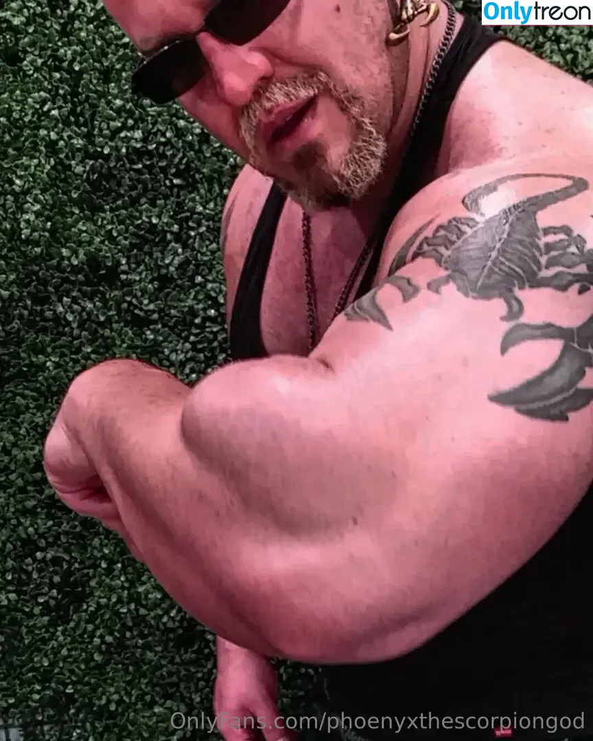 phoenyxthescorpiongod nude photo #0004 (phoenyxthescorpiongod)