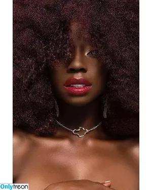 Phylia Calloway / Chocolatekittyx / lia calloway / phyliascloset nude photo #0014