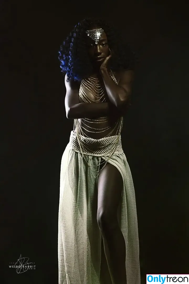 Phylia Calloway nude photo #0037 (Chocolatekittyx / lia calloway / phyliascloset)