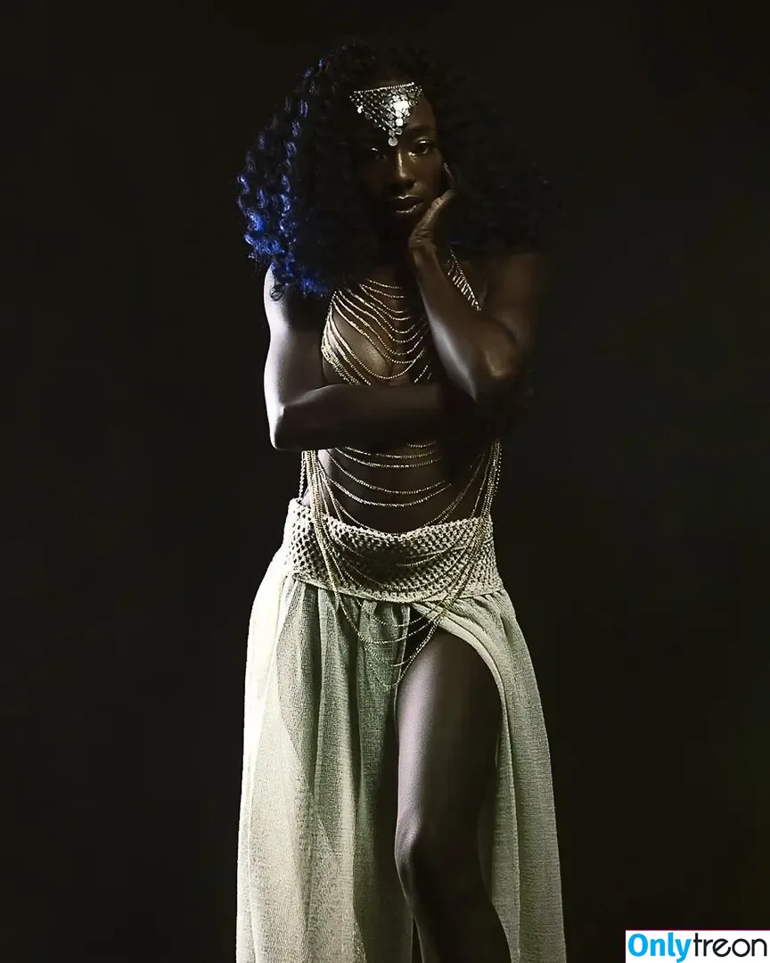 Phylia Calloway nude photo #0045 (Chocolatekittyx / lia calloway / phyliascloset)