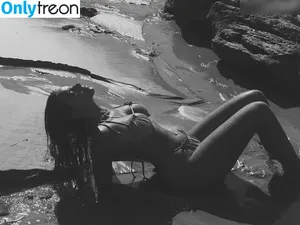 pia__kim / pia volckmann / pia_xv nude photo #0149