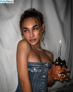 piapitibotun /  / Pia Botunpitipiti / pia-sativa nude photo #0005
