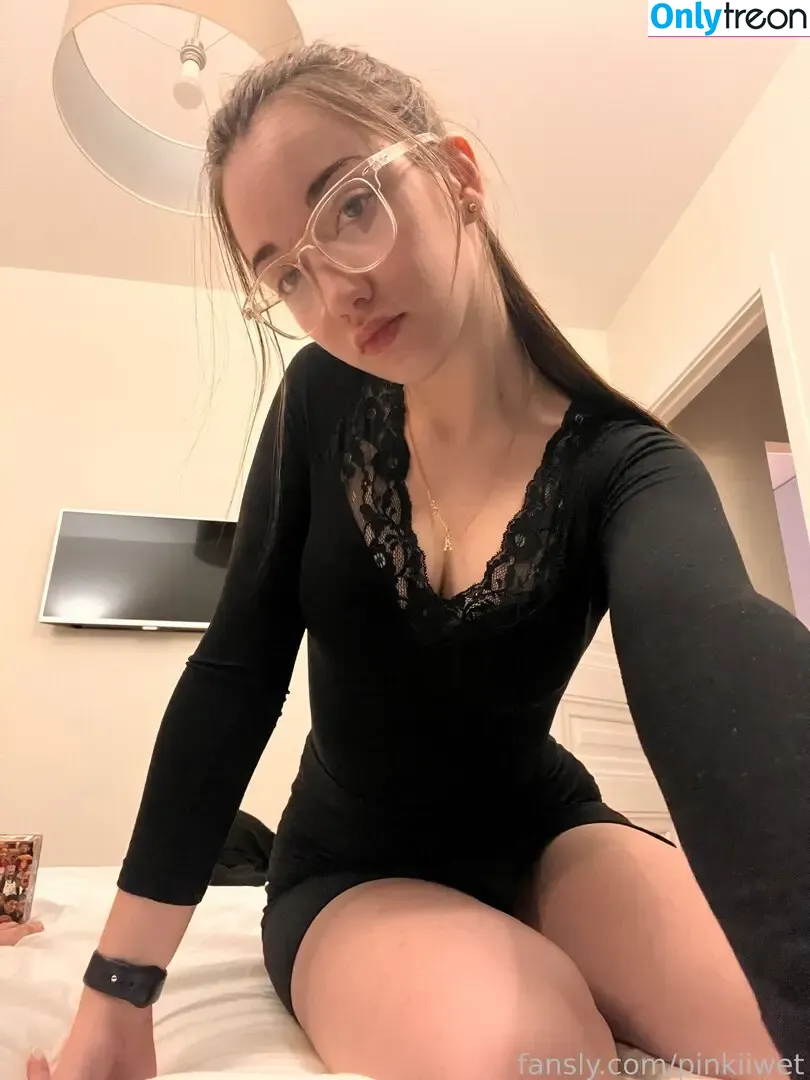pinkiiwet nude photo #0127 (alina__rio)