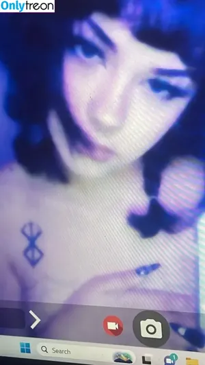  nude photo #0004