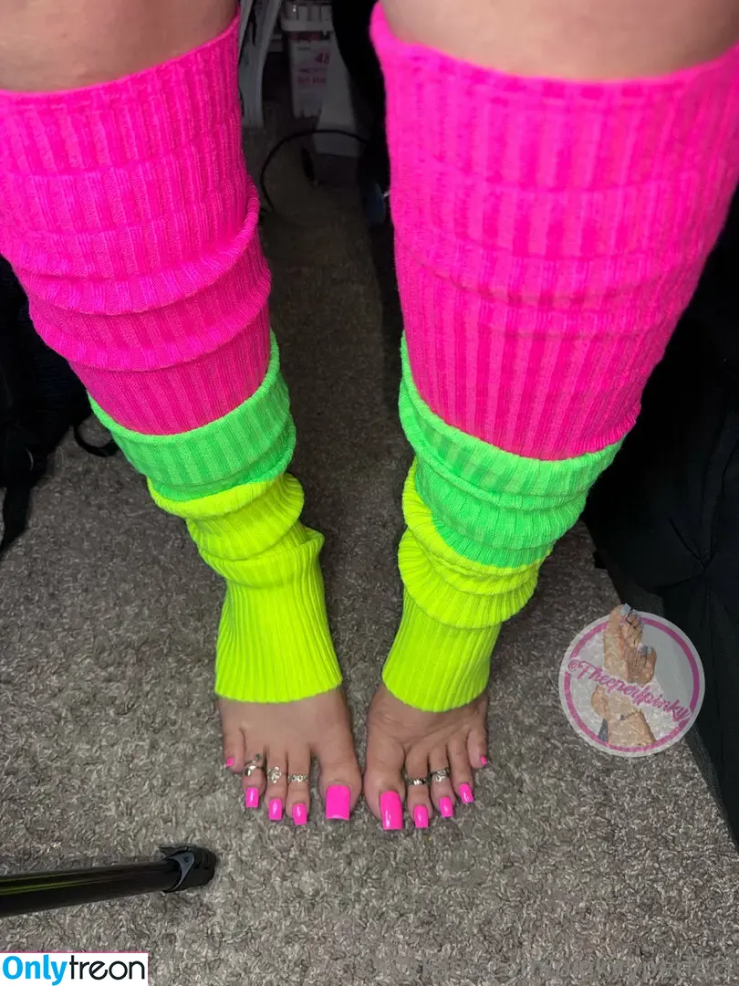 pinkyyperfect nude photo #0002 (theperfectpinky_)