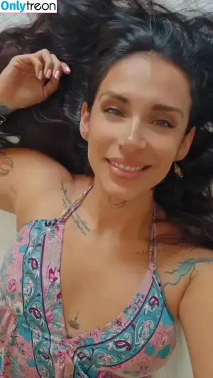  nude photo #0001
