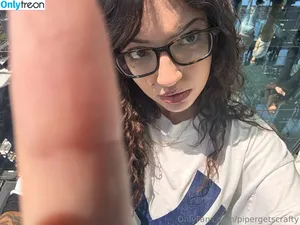pipergetscrafty / piper_makes_stuff nude photo #0184