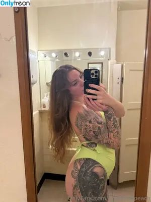 PiperMaePeach / pipermach / pipermaepeachy nude photo #0334
